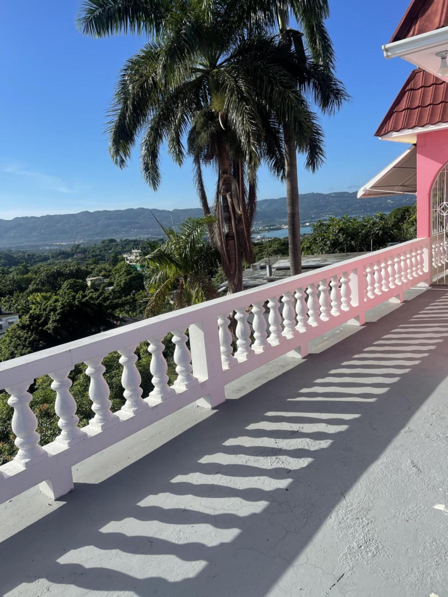 Three Palm Villa Montego Bay Ngoại thất bức ảnh
